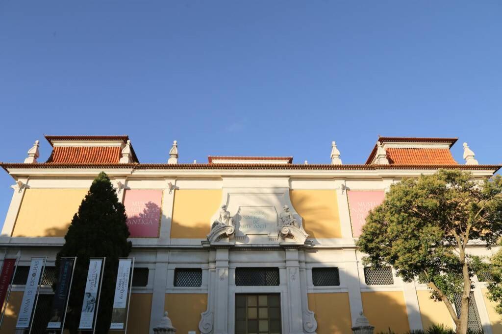 Two Bedroom Cozy Flat By River In Quiet Art Zone Lisbon Exterior photo