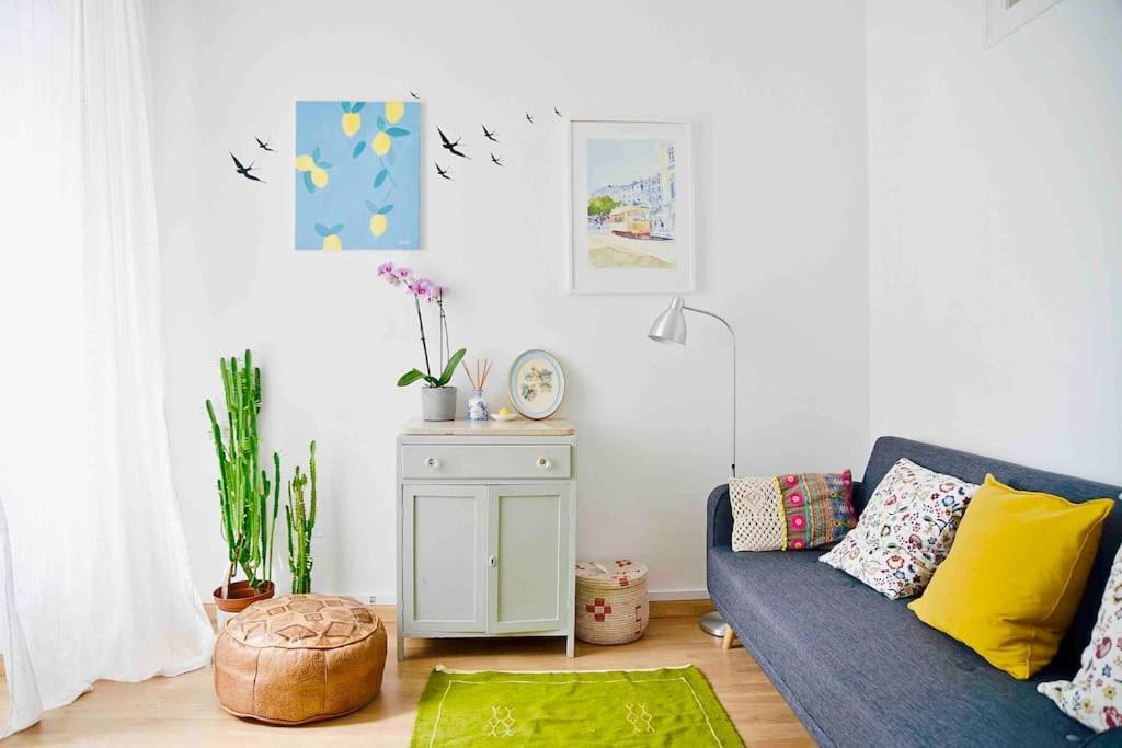Two Bedroom Cozy Flat By River In Quiet Art Zone Lisbon Exterior photo